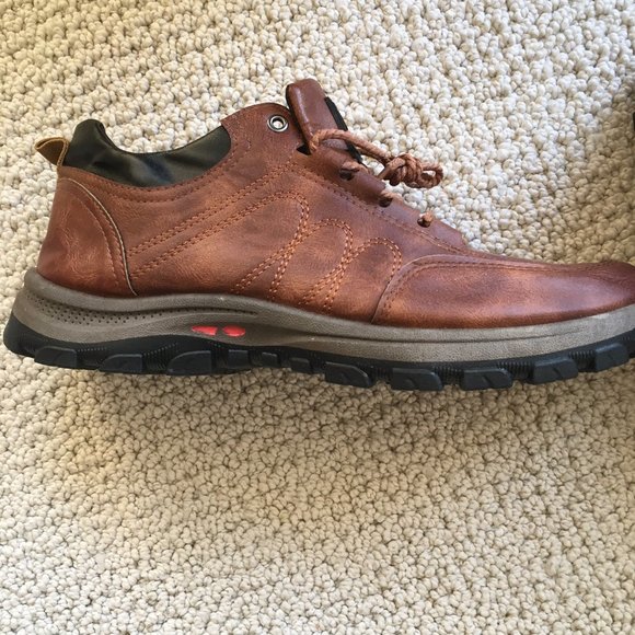 Casual Shoes - Picture 3 of 5